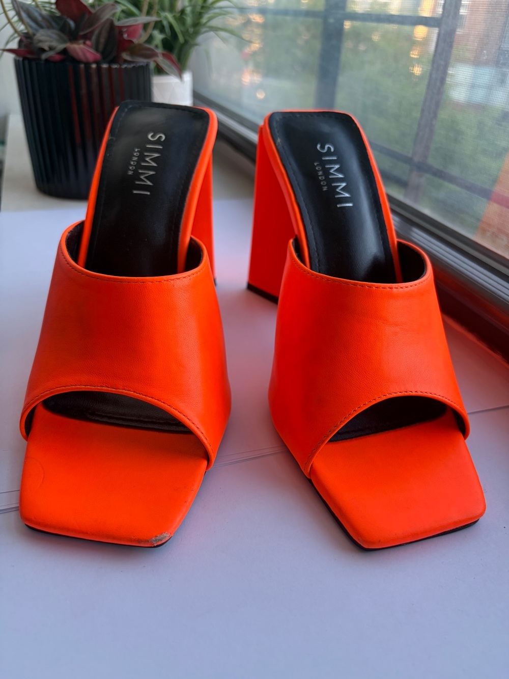Simmi London Cecelia Sandals - Neon Orange Square-Toe Blocky Heeled Mules